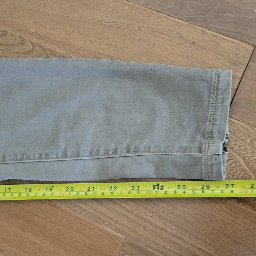 Blank‎ NYC skinny jeans in gray green with zipper hardware 25 - Picture 6 of 8
